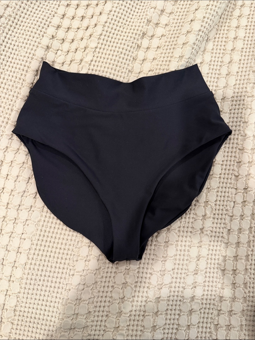 Skatie High-Waist Black Women's Swim Bottoms LIKE NEW